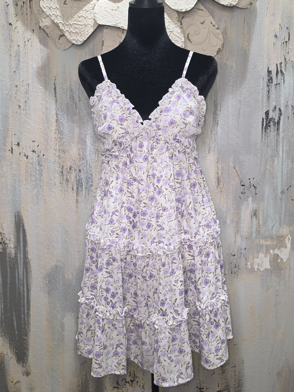 Lulu's Lavender Floral Tiered Slip Dress Size Small
